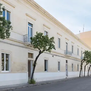 Palazzo Ricciardi Aparthotel